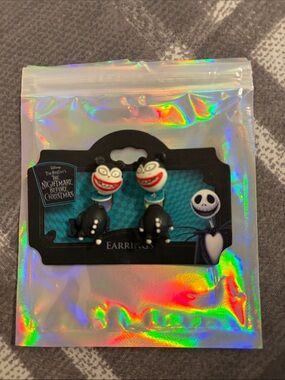 NWT Disney’s Nightmare Before Christmas Scary Teddy Double Sided Earrings